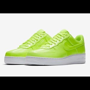 NIKE Air Force 1 LV8 UV (PS) “Volt”